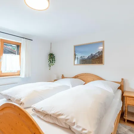 Stolz 1 Apartament *